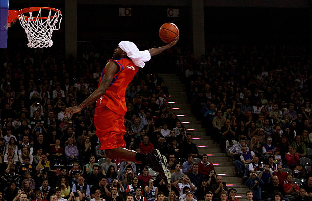 一击即中 一击即中