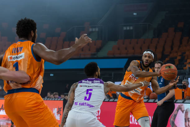 勒马尔离队 勒马尔离队